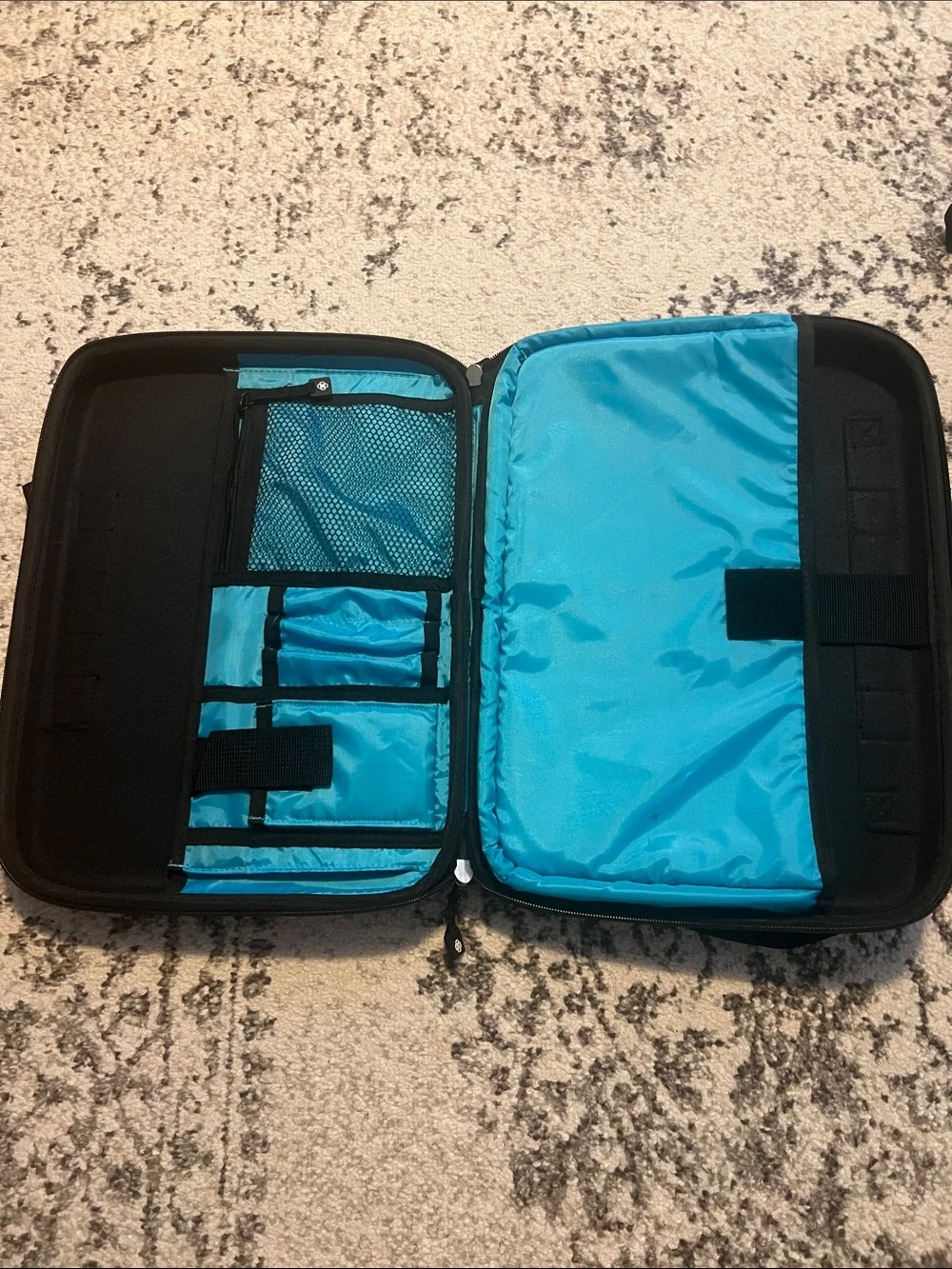 DAO by DVO Patterned Laptop Bag - Black, Teal, White